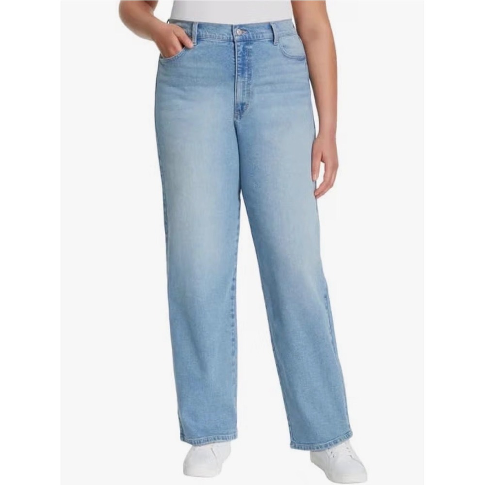 NWT Gloria Vanderbilt Relaxed Straight Jean Womens Size 10 Light Blue